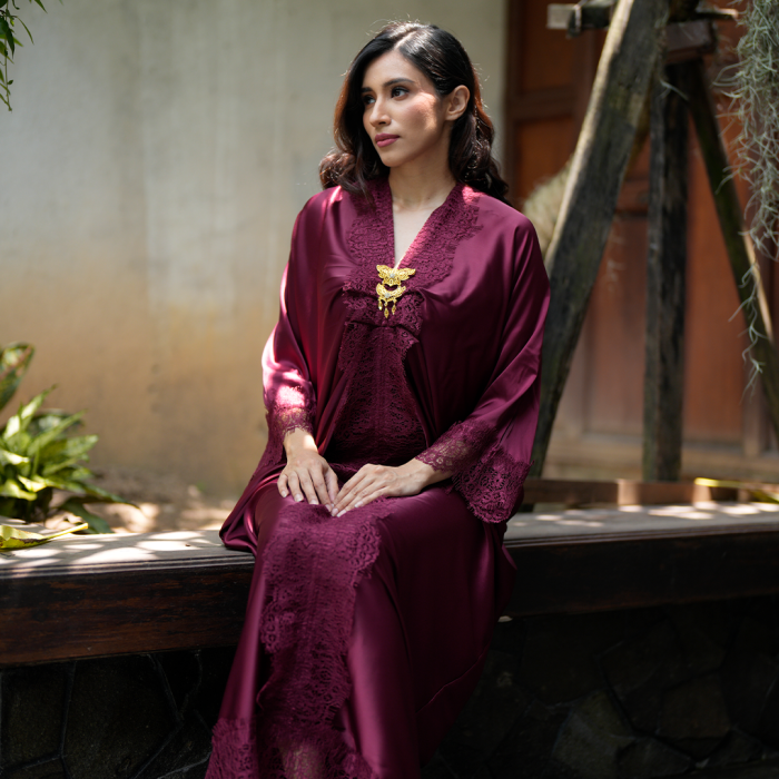 Kaften Lacey - Burgundy